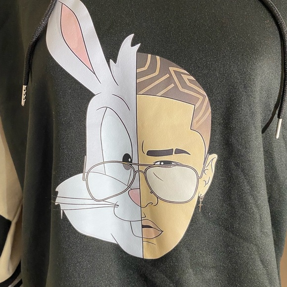 Bad Bunny Hoodie Sweater Size Medium - Picture 3 of 5